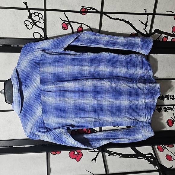Rails Crinkle Blue Plaid Button-Up Shirt Size XS - Picture 6 of 6